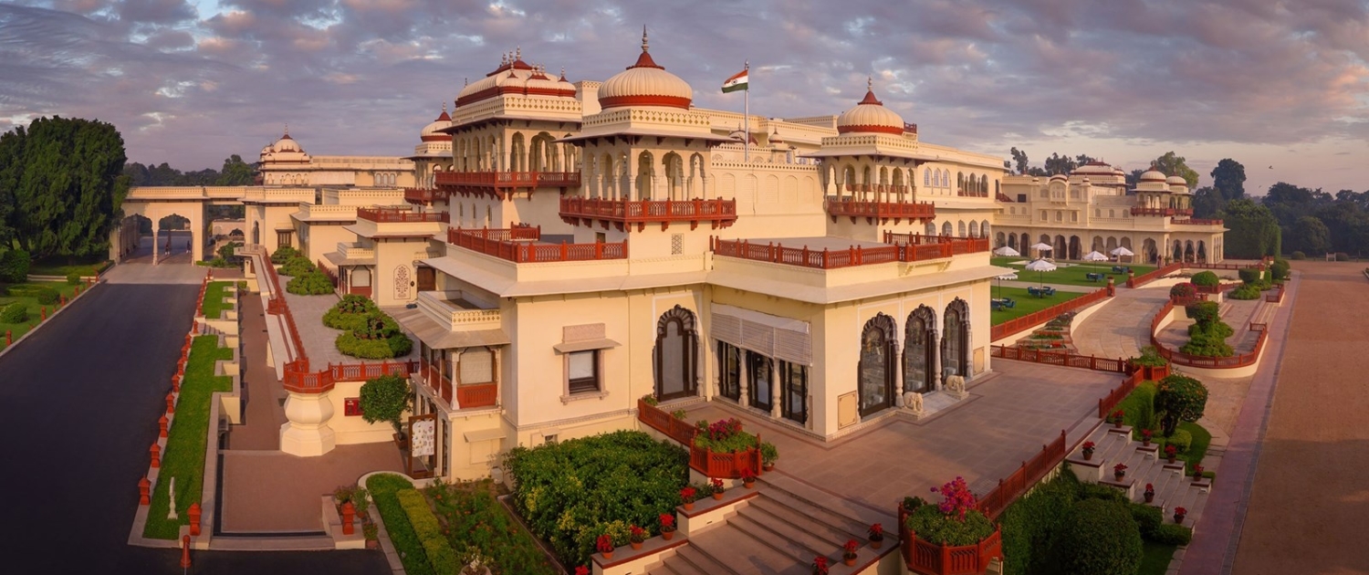 Rambagh Palace: Ο εξωπραγματικός πλούτος του καλύτερου ξενοδοχείου στον κόσμο